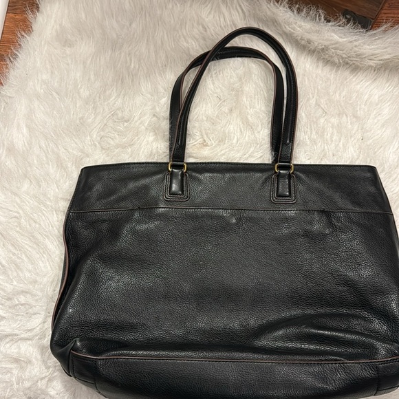 Fossil Black Leather Bag/Tote pre-owned. - Picture 2 of 7